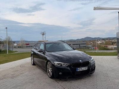 Gebraucht BMW 330 M Sport 258 PS (189 kW) 2017 Schwarz Kombi