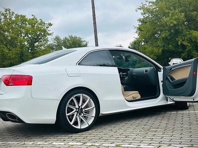 Gebraucht Audi Coupé Design 245 PS (180 kW) 2011 Weiß Coupé