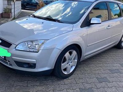 Usata Ford Focus 101 CV (74 kW) 2007 Argento Station wagon