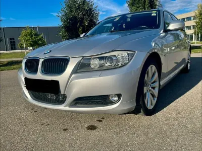 Gebraucht BMW 320 184 PS (135 kW) 2011 Silber Kombi