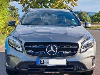 Mercedes GLA180