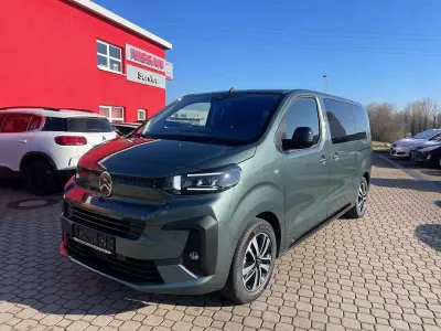 Gebraucht Citroën Spacetourer 179 PS (131 kW) 2026 All terrain grün Van / Kleinbus