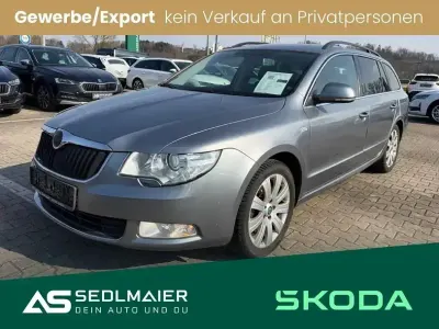 Second-hand Skoda Superb Family 170 CP (125 kW) 2012 Gri Break