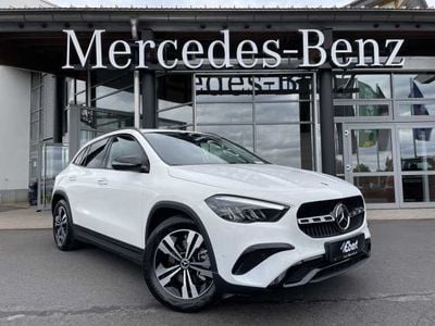 Mercedes GLA220