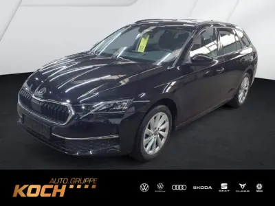 Gebraucht Skoda Octavia Selection 150 PS (110 kW) 2025 Schwarzmagic perleffekt Kombi