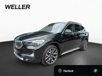 Gebraucht BMW X1 Performance 190 PS (139 kW) 2021 Black sapphire (schwarz) SUV
