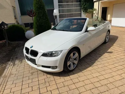 Gebraucht BMW 320 Cabriolet Comfort Edition 177 PS (130 kW) 2008 Weiß Cabrio