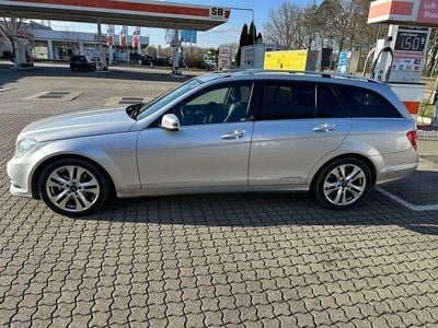 Mercedes C220