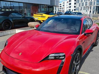 Gebraucht Porsche Taycan 4S Cross Turismo 419 kW (571 PS) 2021 Rot Limousine