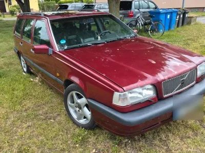 Gebraucht Volvo 850 226 PS (166 kW) 1994 Rot Kombi