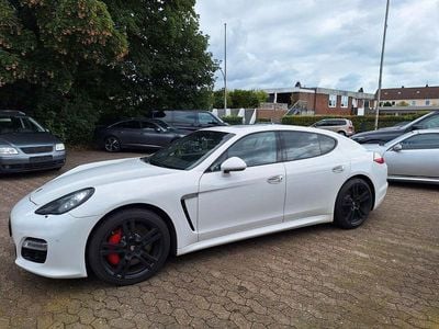 Porsche Panamera Turbo