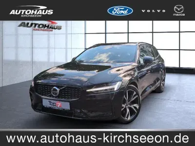 Gebraucht Volvo V60 Plus 197 PS (144 kW) 2025 Schwarz Kombi