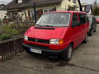 Gebraucht VW T4 102 PS (75 kW) 2001 Rot Van