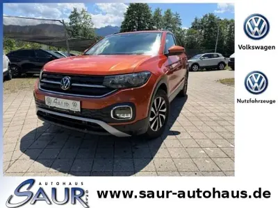 Gebraucht VW T-Cross Active 110 PS (80 kW) 2021 Energetic orange metallic (metallic) SUV