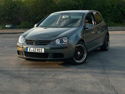 VW Golf V
