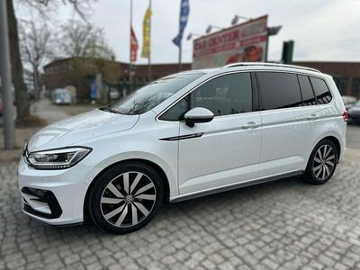 Gebraucht VW Touran Highline 150 PS (110 kW) 2017 Weiß Van / Kleinbus