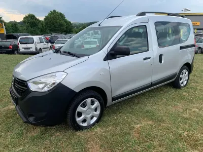 Gebraucht Dacia Dokker Ambiance 102 PS (75 kW) 2018 Platingrau Van / Kleinbus