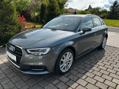 Używany Audi A3 Design 150 KM (110 kW) 2017 Szary Sedan/Limuzyna