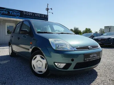 Gebraucht Ford Fiesta Ghia 80 PS (58 kW) 2002 Grün Kleinwagen