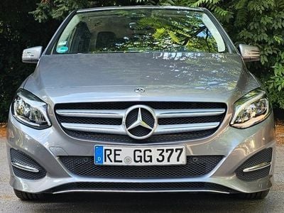 Mercedes B180