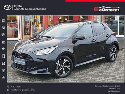 Schwarz Gebraucht 2025 Toyota Yaris Hybrid Limousine | 23.190 € (Fairer Preis)