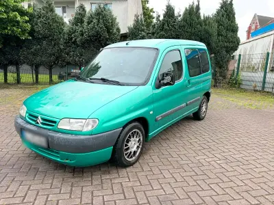 Gebraucht Citroën Berlingo 90 PS (66 kW) 2000 Grün Van / Kleinbus