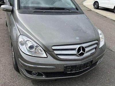 Mercedes B170