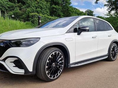 Mercedes EQE500