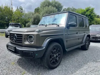 Gebraucht Mercedes 450 Exclusive 367 PS (269 kW) 2025 Grau Van / Kleinbus