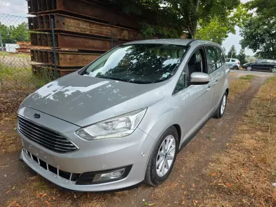 Gebraucht Ford Grand C-Max Titanium 150 PS (110 kW) 2016 Silber Van / Kleinbus