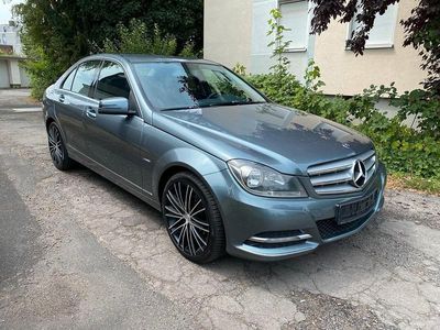 Mercedes C200
