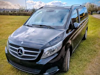 Używany Mercedes V220 163 KM (119 kW) 2014 Czarny Minivan