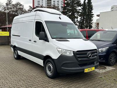 Weiß Gebraucht 2022 Mercedes Sprinter Van | 32.950 € (Teuer)