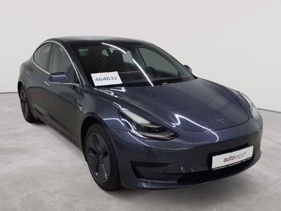 Midnight silver metallic Gebraucht 2020 Tesla Model 3 Standard Range Plus Limousine | 21.290 € (Guter Preis)