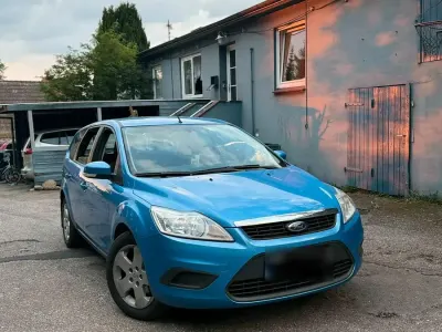 Gebraucht Ford Focus 109 PS (80 kW) 2008 Blau Limousine