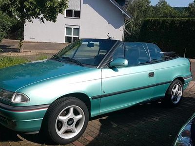 Gebraucht Opel Astra Cabriolet 75 PS (55 kW) 1996 Andere farben Cabrio