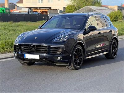 Second-hand Porsche Cayenne S 385 CP (283 kW) 2016 Albastru SUV