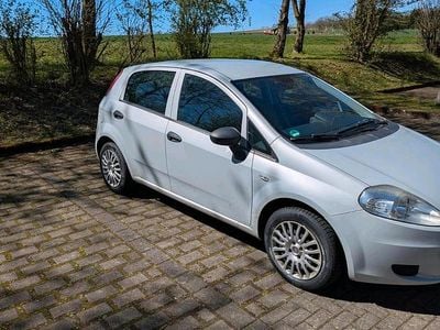 Usata Fiat Punto 69 CV (50 kW) 2013 Grigio Utilitaria