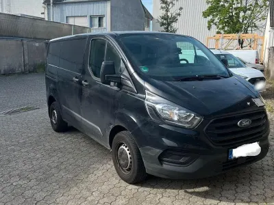 Usata Ford Transit Custom 107 CV (78 kW) 2020 Nero Monovolume