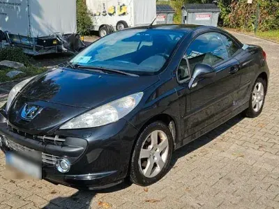 Usata Peugeot 207 CC 120 CV (88 kW) 2009 Nero Cabrio