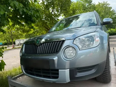Gebraucht Skoda Yeti 104 PS (76 kW) 2010 Grau SUV