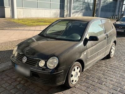 Gebraucht VW Polo Basis 80 PS (58 kW) 2003 Schwarz Kleinwagen