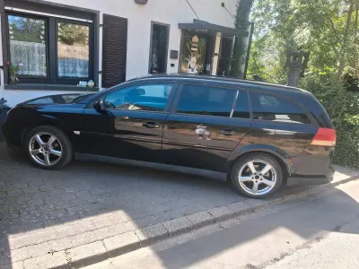 Gebraucht Opel Vectra 155 PS (114 kW) 2005 Schwarz Kombi