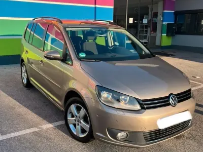 Gebraucht VW Touran 140 PS (102 kW) 2013 Andere farben Van / Kleinbus