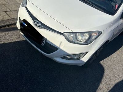 gebraucht Hyundai i20 1.2 FIFA World Cup EDITION FIFA World Cu...