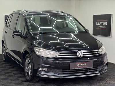 Schwarz perleffekt Gebraucht 2017 VW Touran Sound Van / Kleinbus | 19.400 € (Fairer Preis)