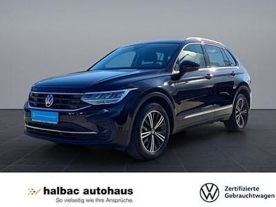 Gebraucht VW Tiguan Active 150 PS (110 kW) 2022 Schwarz SUV