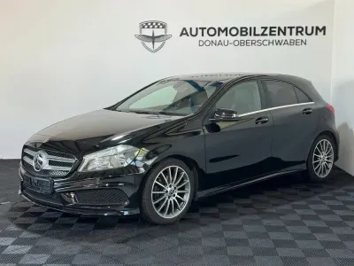 Gebraucht Mercedes A180 AMG line 122 PS (89 kW) 2015 Schwarz Limousine
