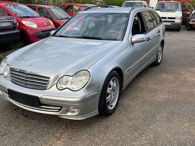 Mercedes 200