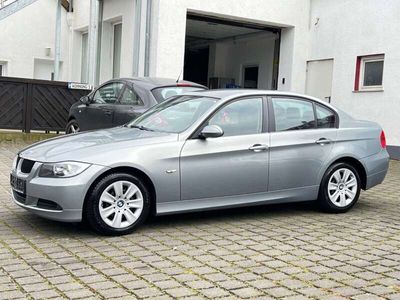 gebraucht BMW 318 i Lim. E90